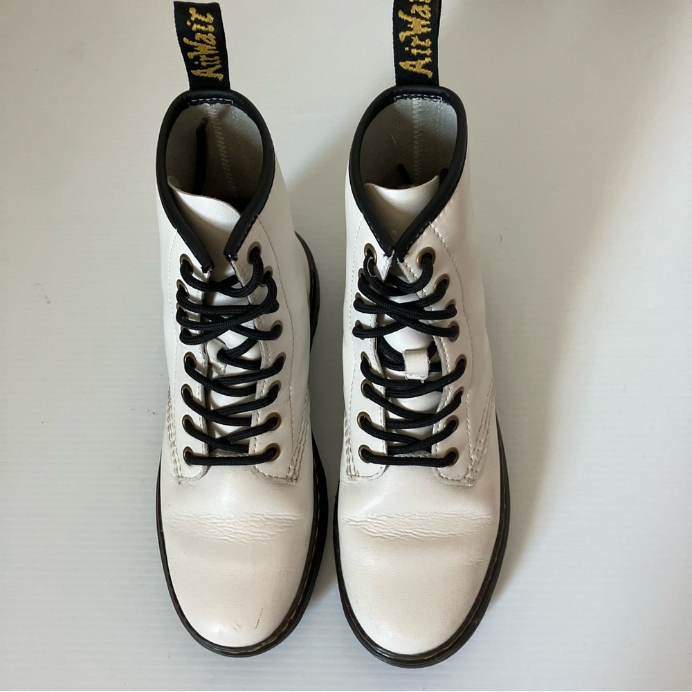 Dr. Martens Women’s Zavala White Combat Boots size 6 - Picture 3 of 11